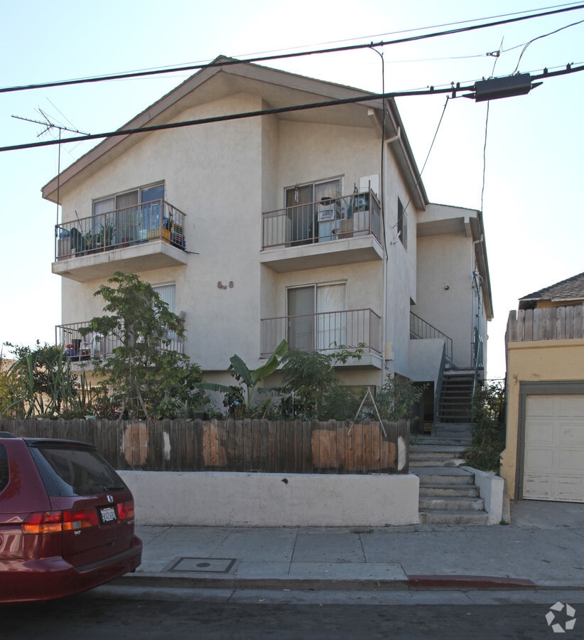 Photo - 828 N Bunker Hill Ave