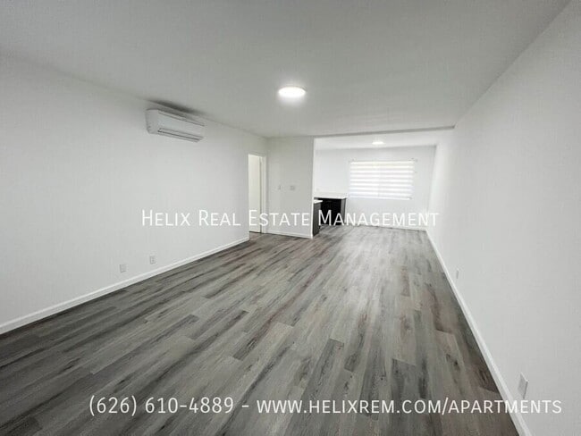 Photo - 1063 Justin Ave