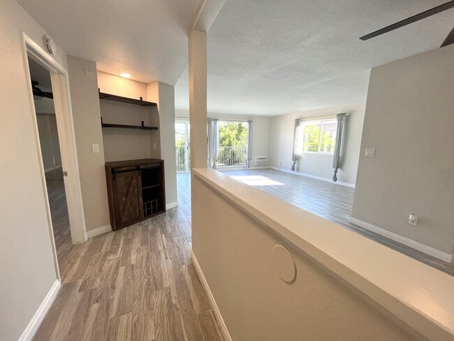 Building Photo - 2348 La Costa Ave Unit 307 Rental