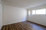 Bedroom 1BR 1 BA 750 Sqf_-5 - Big Roscoe Apartments
