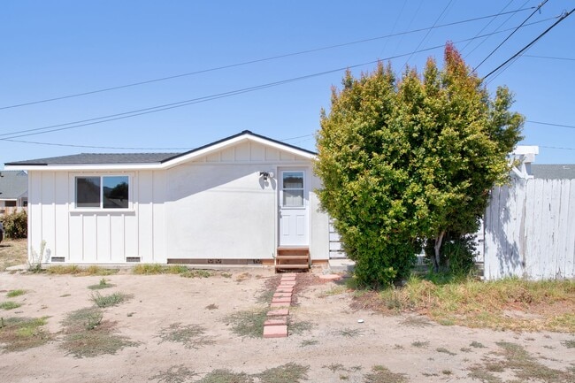 Building Photo - Charming 2-Bedroom Home with Updated Private Patio in Orcutt