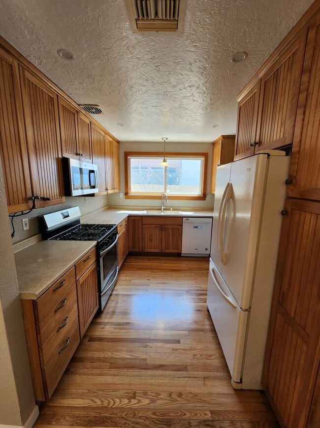 Photo - Single Story 4 Bedroom House in Clairemont/Bay Park