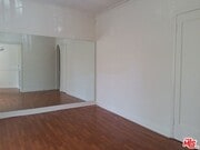 Photo - 335 S Berendo St House
