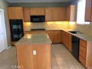 Photo - 15213 Hawk St