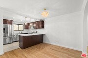 Photo - 1236 Wellesley Ave Unit 2