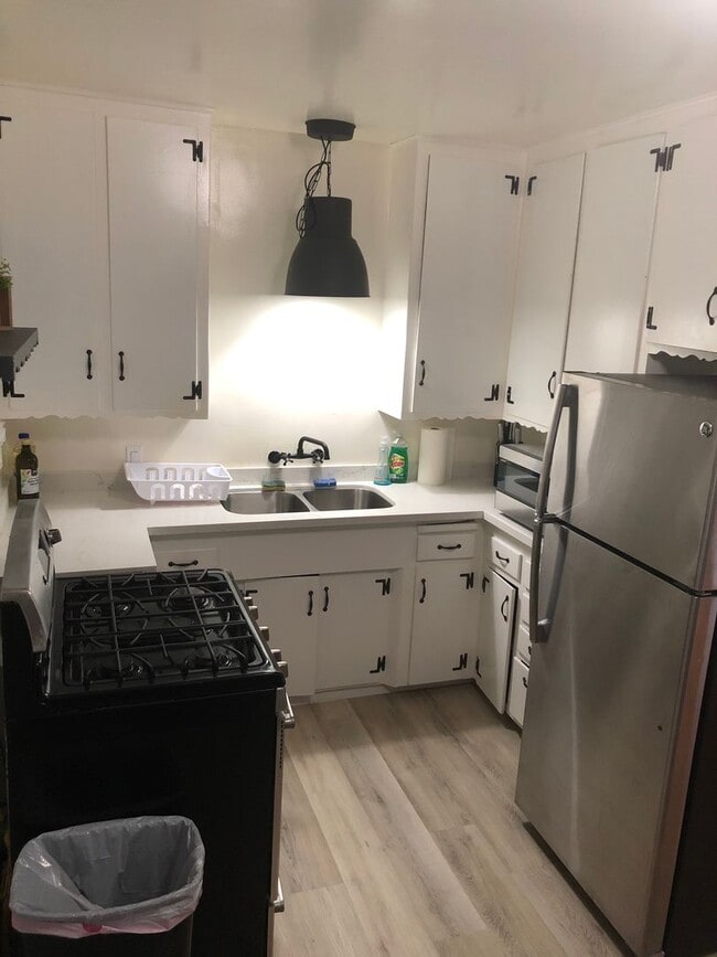 Photo - 12423-25 Chandler Blvd Unit 12425