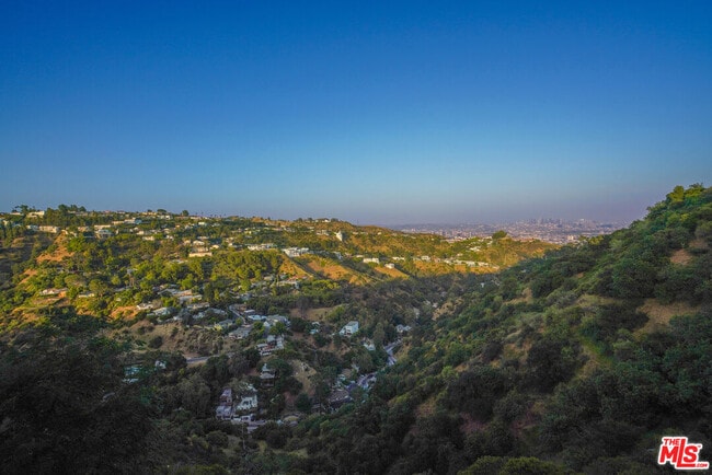 Photo - 2190 Beech Knoll Rd