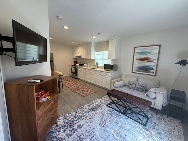 Photo - 1 bed, 1 bath ADU with private yard and laundry