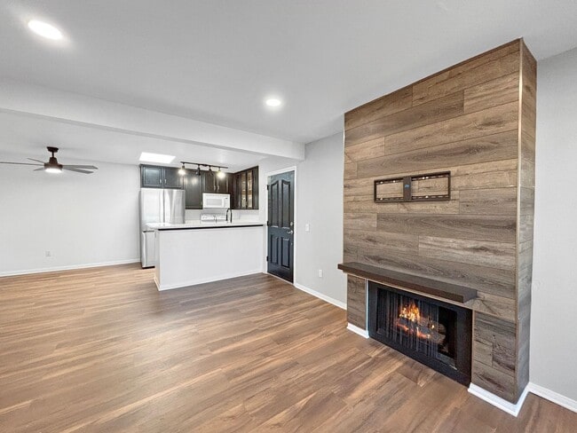 Charming 1BD/1BA Condo in Allied Gardens W... - Charming 1BD/1BA Condo in Allied Gardens W...
