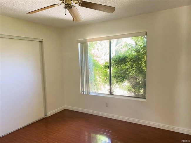 Building Photo - 9257 La Shell Dr