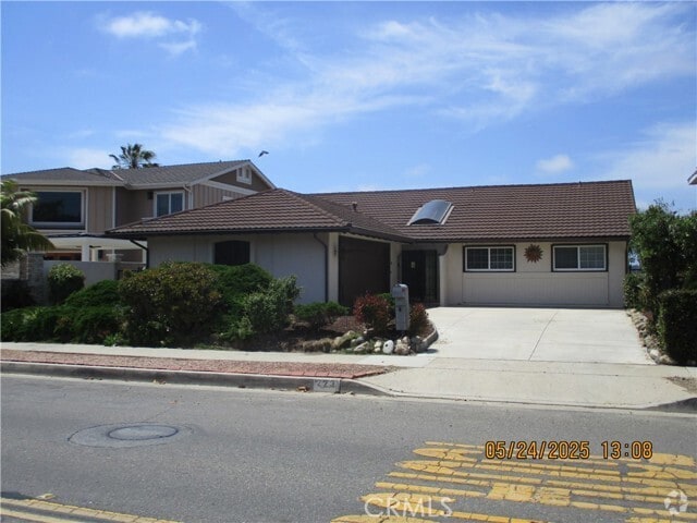 Building Photo - 223 Via Socorro Rental