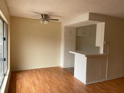 Building Photo - 130 S Oxford Ave Unit 17