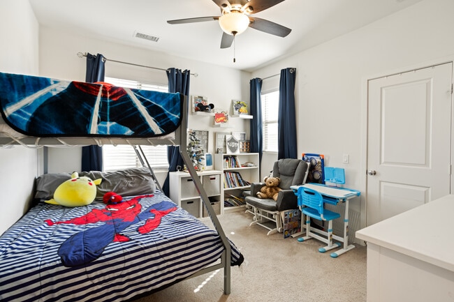 Photo - 4846 S Monarch Pl