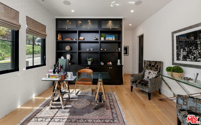 Photo - 16101 Royal Mt Dr