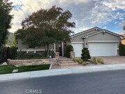 Photo - 483 Lyle Dr