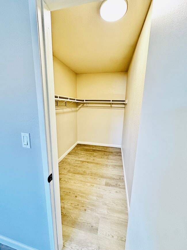Photo - 16752 Lynn Ln