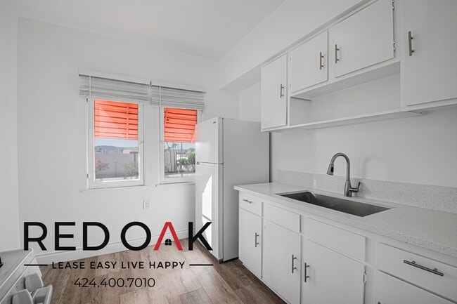 Photo - 350 E Cypress Ave Unit 16N