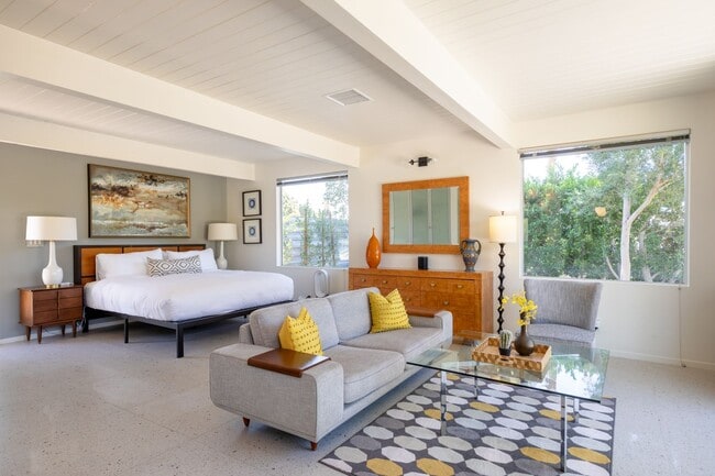 Photo - Luxury Mid Century Oasis in Palm Springs (Monthly Only - No Long Term)