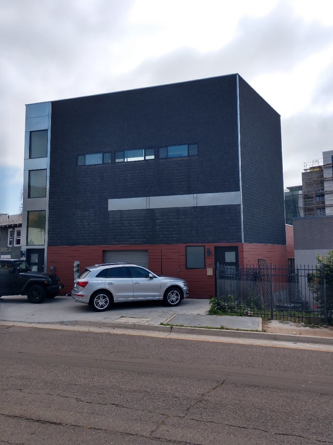 Building Photo - 2120 State Street