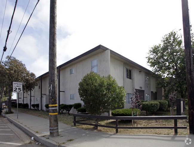 Building Photo - Park Vista