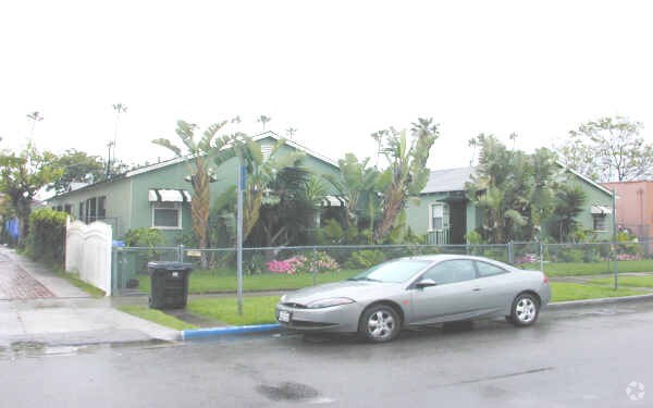 Photo - 3018 9th Ave