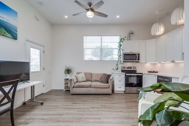 Photo - 6965-6967 Mohawk Street Unit 6965