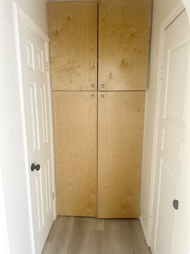 Photo - 1511 W 58th Pl