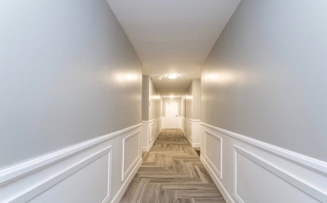 Photo - One Bedroom One bath at fabulous Horn Plaz... Unit 518 - 518