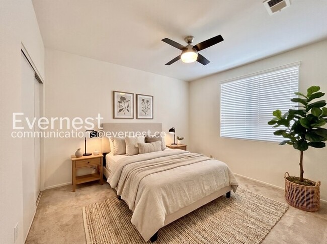 Photo - 10796 Sabre Hill Dr Unit 202