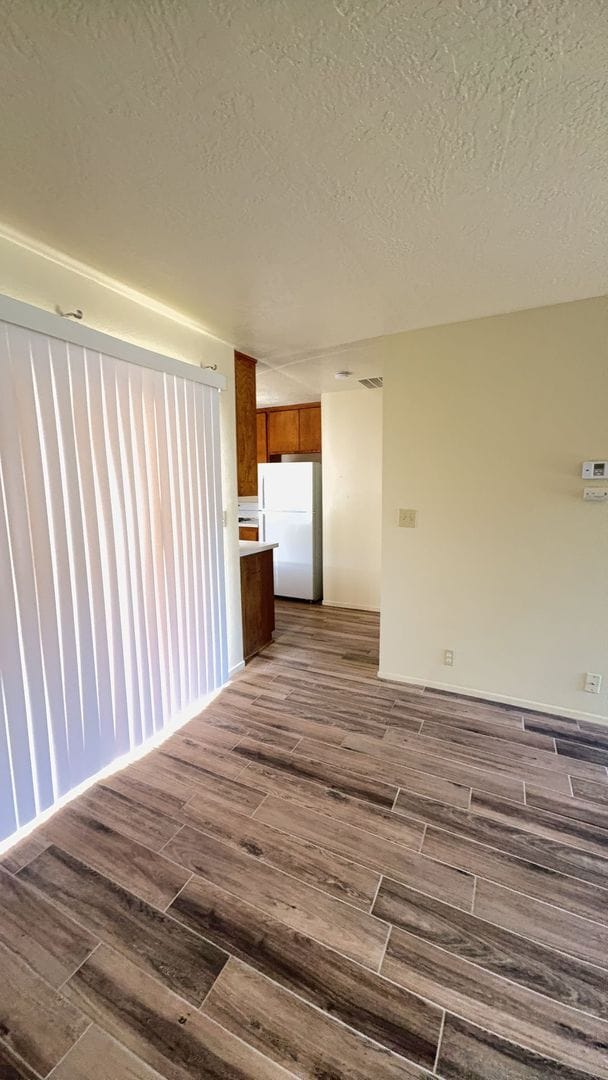 Photo - SUPER CUTE 1 BEDROOM SEQUOIA VILLAS APARTMENTS Unit 25