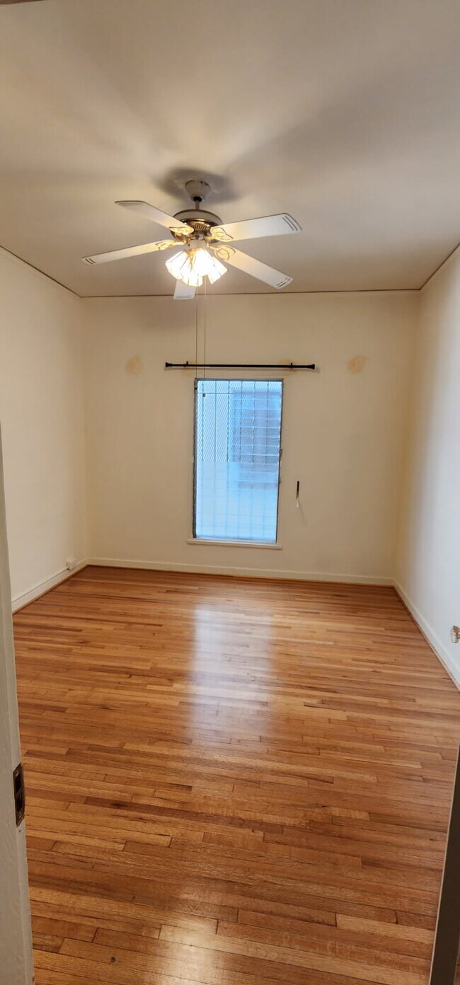 Photo - 419 N Stanley Ave Unit 421