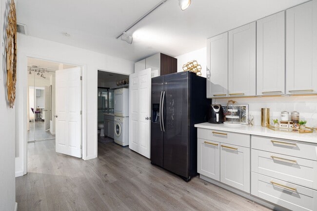 Photo - Beautifully Updated 2 Bedroom Condo with Optional Furniture! Unit 42