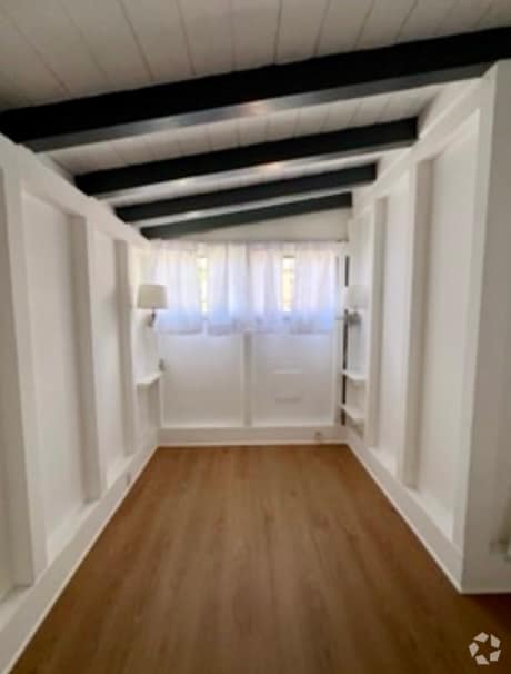 Building Photo - 6089 1/4 Cashio St Unit Duplex 1 quarter Rental