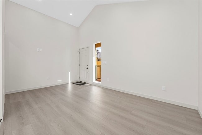 Photo - 13249 Kagel Canyon St