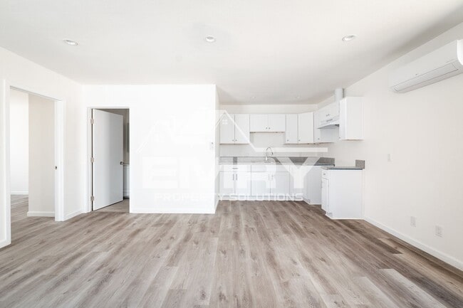 Photo - 3848 W 105th St Apartment Unit 3848 W 105th St Inglewood 3/4