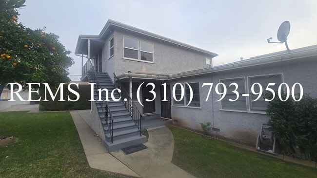 Photo - 7052 Alvern St