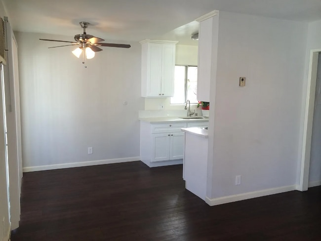 Photo - 14718 Magnolia Blvd Unit 7