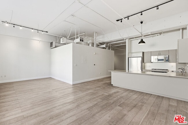 Photo - 1130 Flower St Unit 202