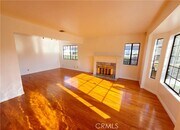 Photo - 1050 Mayflower Ave