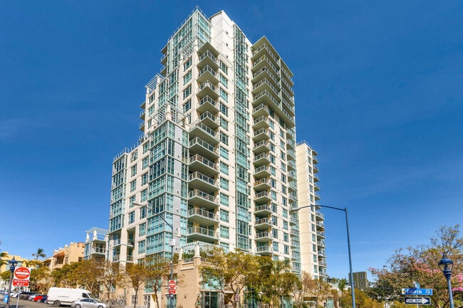 Building Photo - Gorgeous Condo Located on Cortez Hill in Downtown! Unit 801