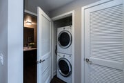 One Bedroom: Laundry - Boulevard