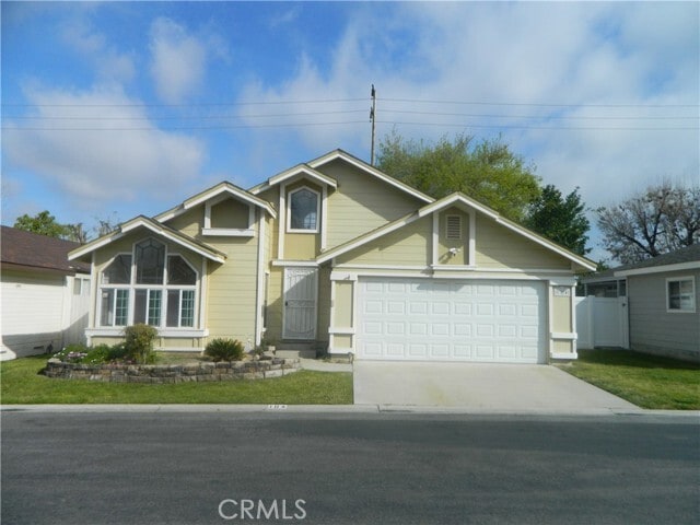 Photo - 140 W Pioneer Ave