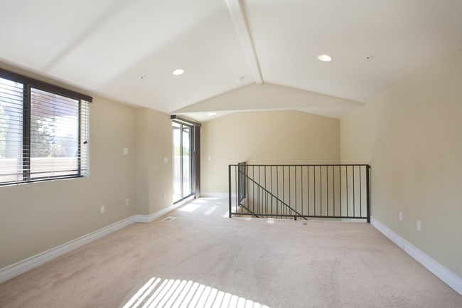 Photo - Vista Paradiso