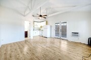 Photo - 2707 Robertson St