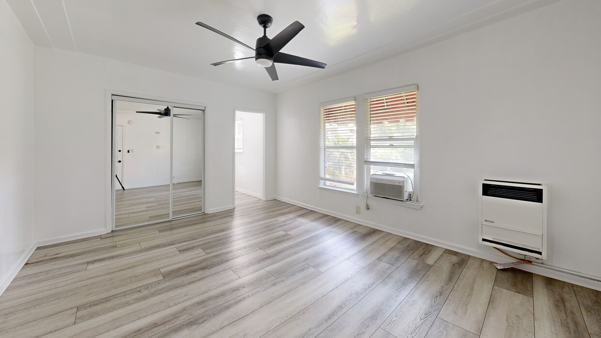 3D Tour - Blake Manor