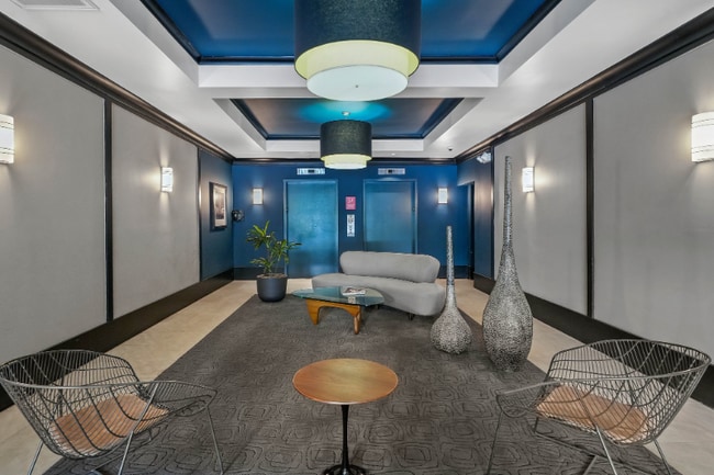 Photo - 585 N Rossmore Ave Unit 501