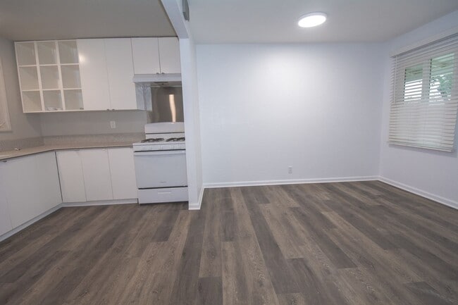 Photo - 1560 Goodlett St