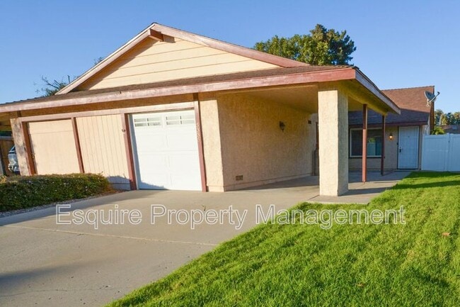 Building Photo - 5335 Felicia St