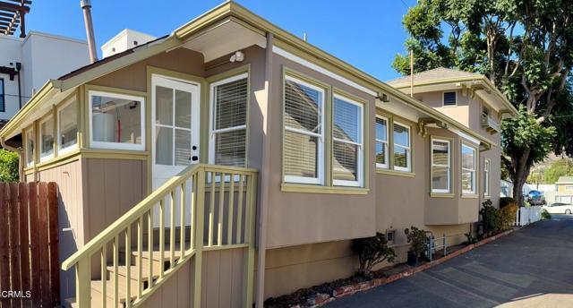 Photo - 1584 E Thompson Blvd