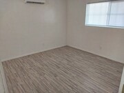 Photo - 11010 Knobb Ave